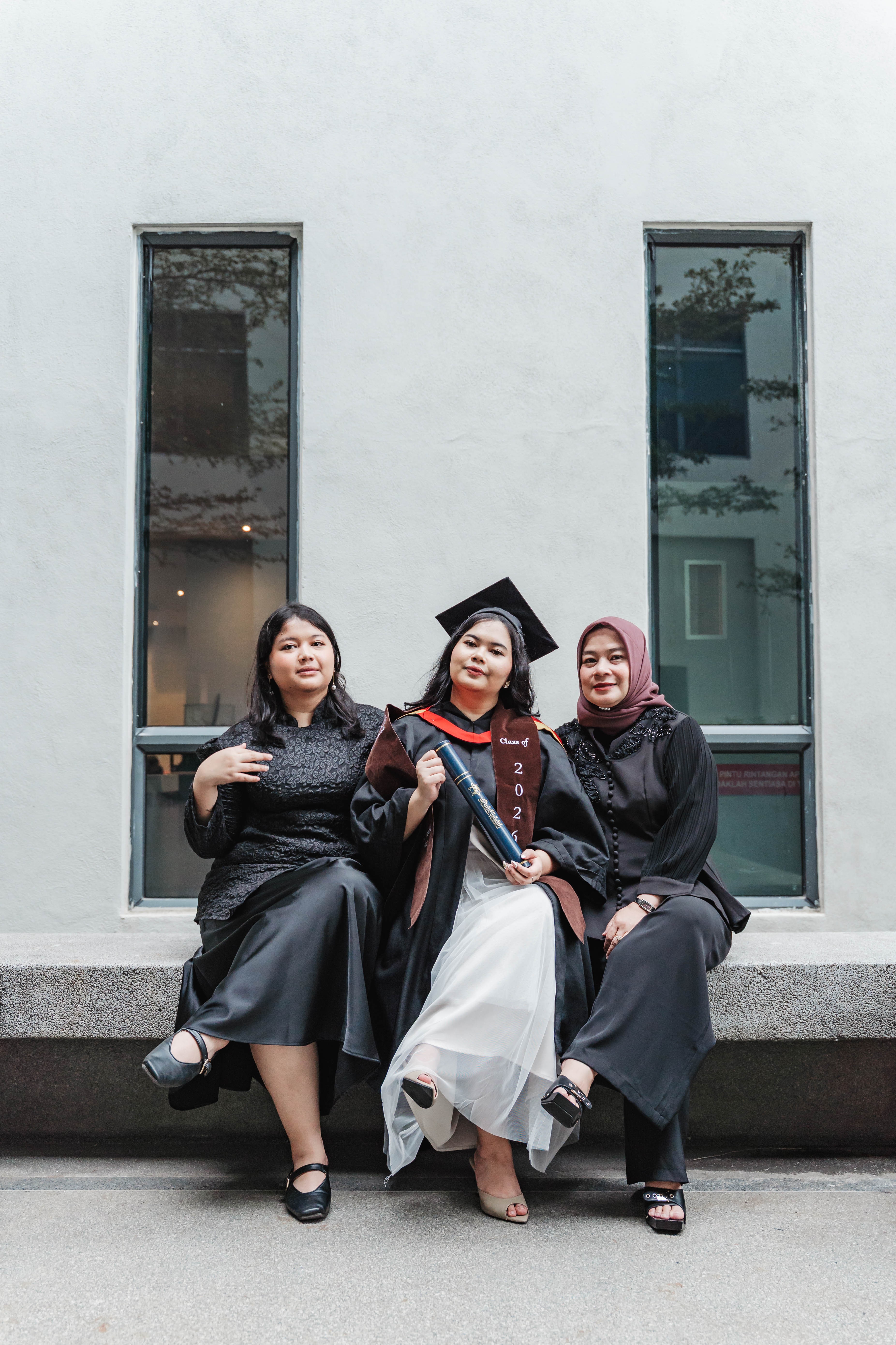 The Gals — wil-03467