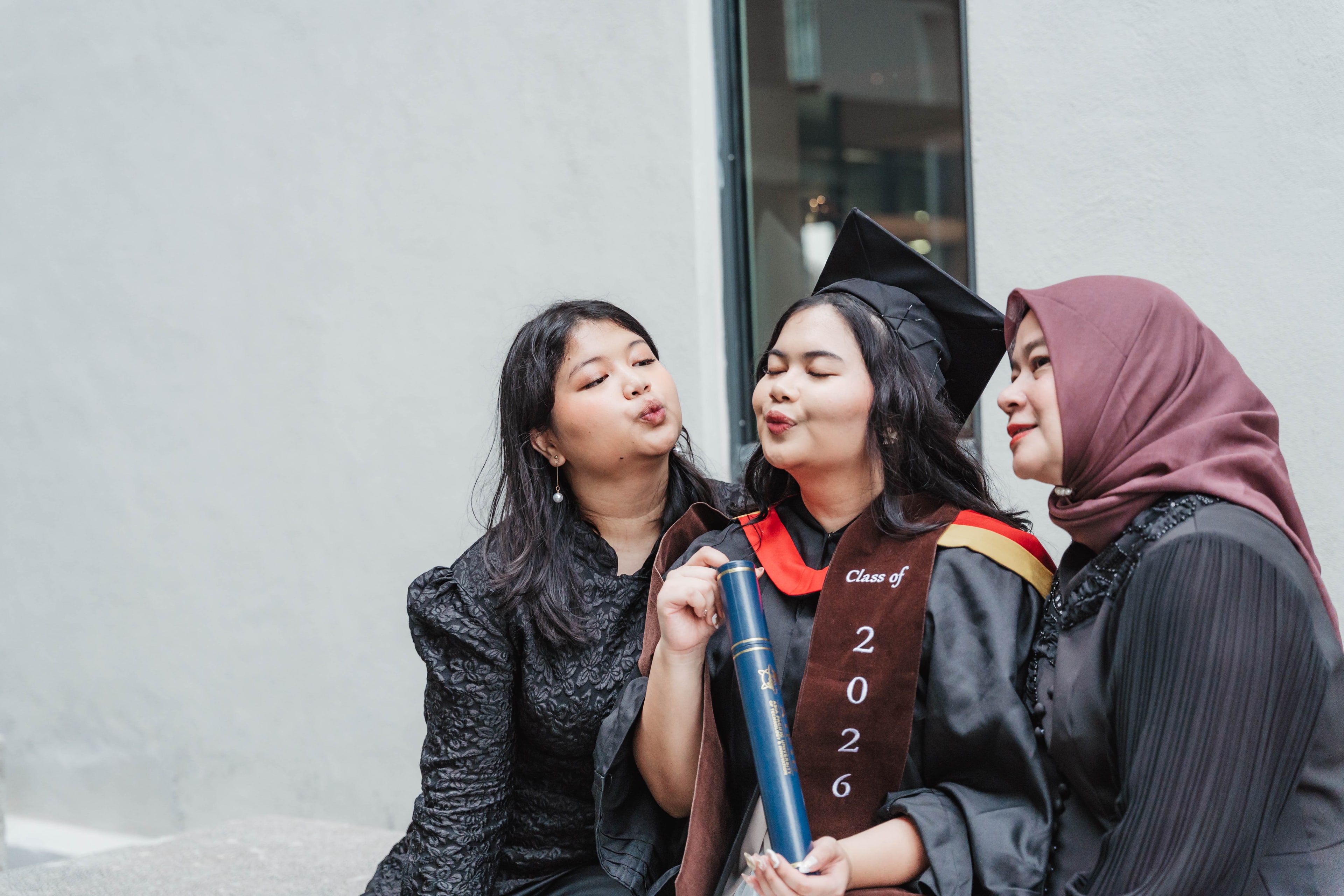 The Gals — wil-03475